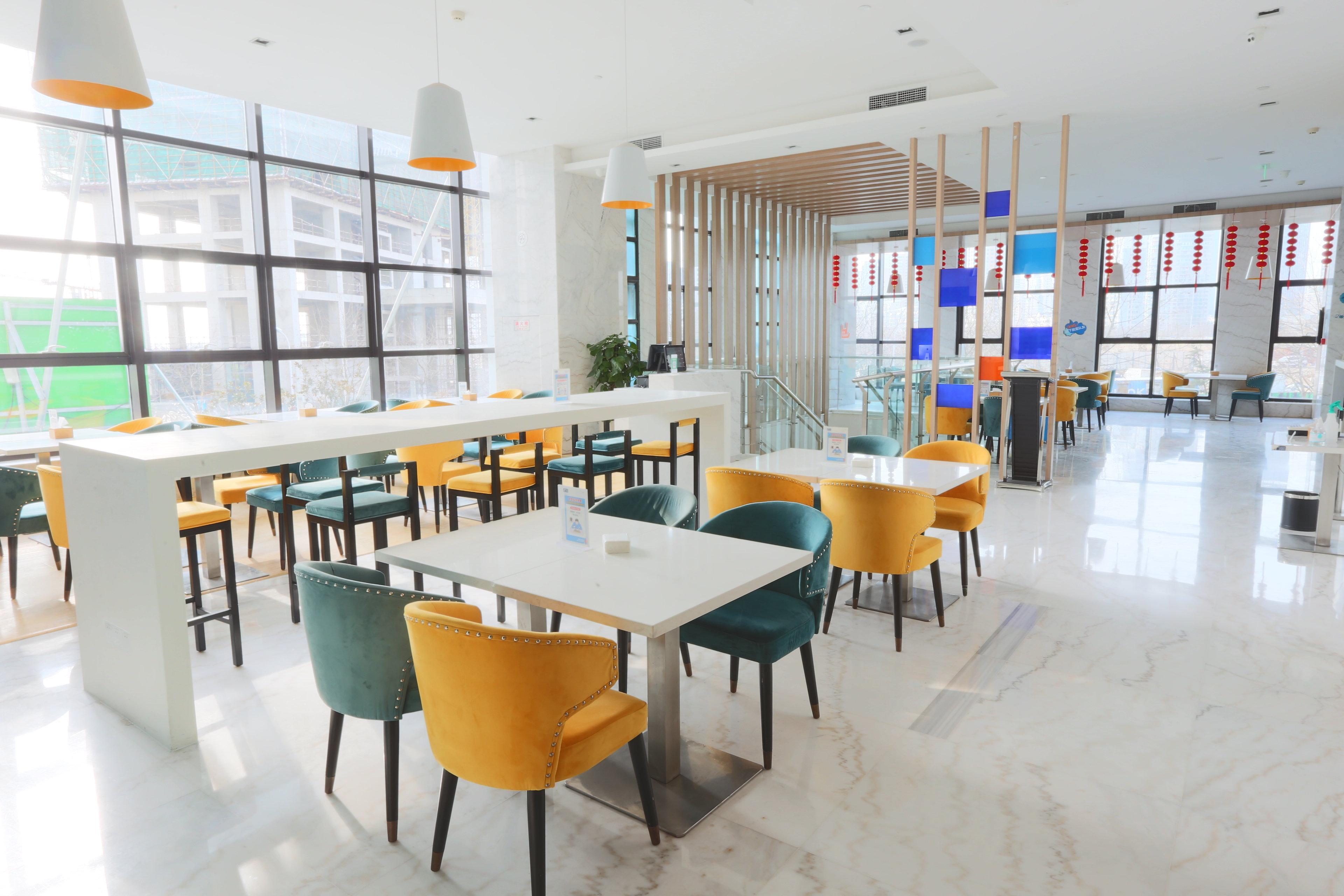 Holiday Inn Express - Qingdao West Coast By Ihg Exterior photo