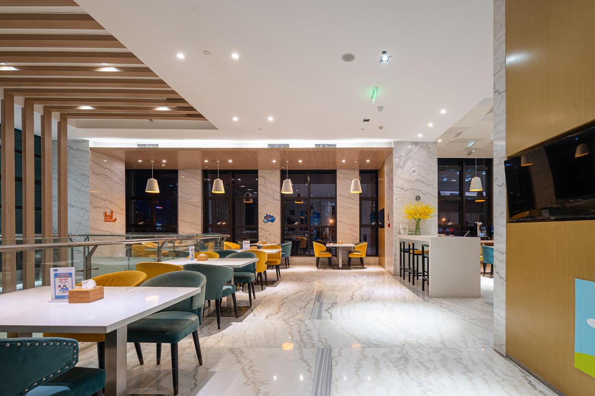 Holiday Inn Express - Qingdao West Coast By Ihg Exterior photo